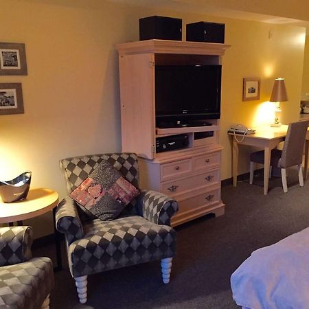 The Annex Room Suites 斯特拉福德 外观 照片